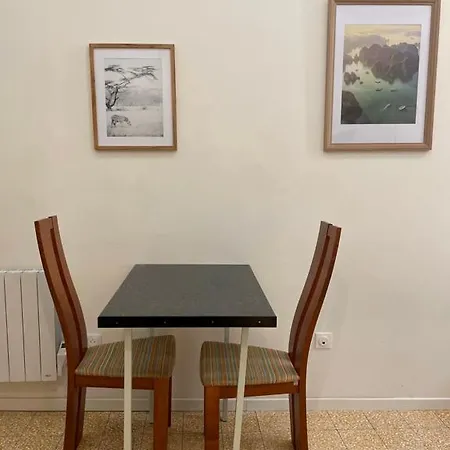 Nimes, 6 Rue Nationale Nîmes