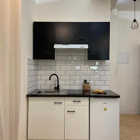 Nimes, 6 Rue Nationale * Nîmes