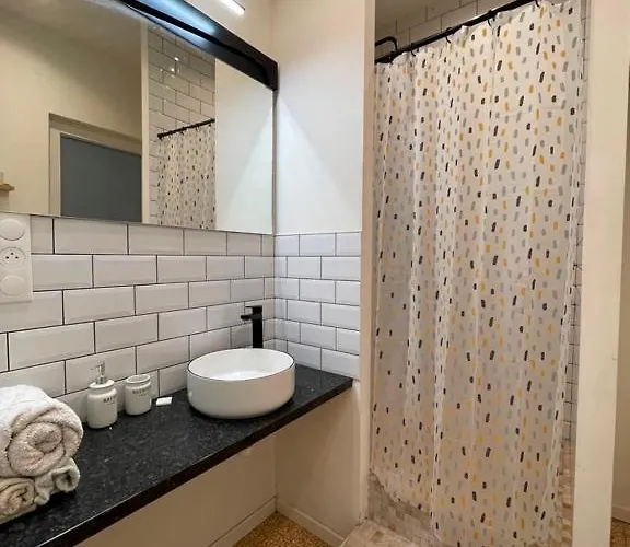 Lägenhet Nimes, 6 Rue Nationale