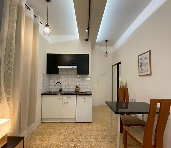 Lägenhet Nimes, 6 Rue Nationale Nîmes